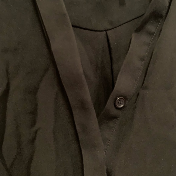 Back dress shirt - Picture 3 of 4